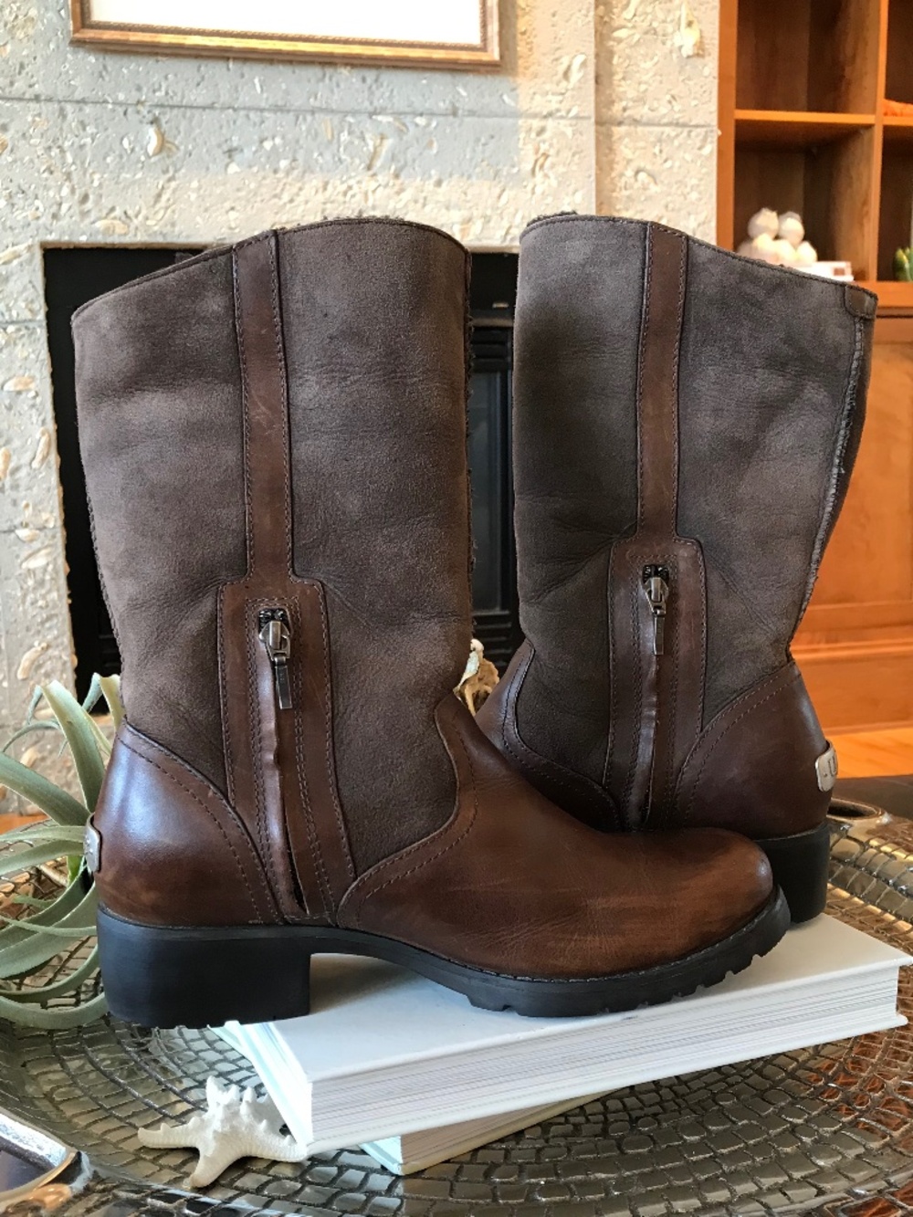 UGG CHOCOLATE BROWN BELLEVUE WATERPROOF LEATHER CONVERTIBLE BOOTS - Picture 8 of 16